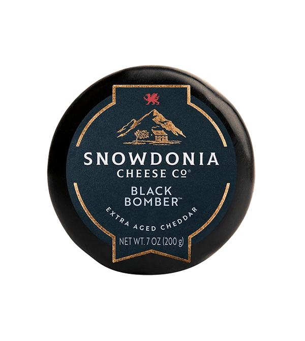 Snowdonia, Black Bomber Extra Mature Cheddar, 7 oz.