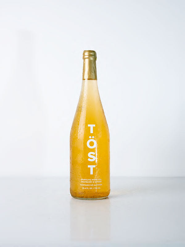 Töst, Sparkling White Tea Cranberry Ginger, 750 mL